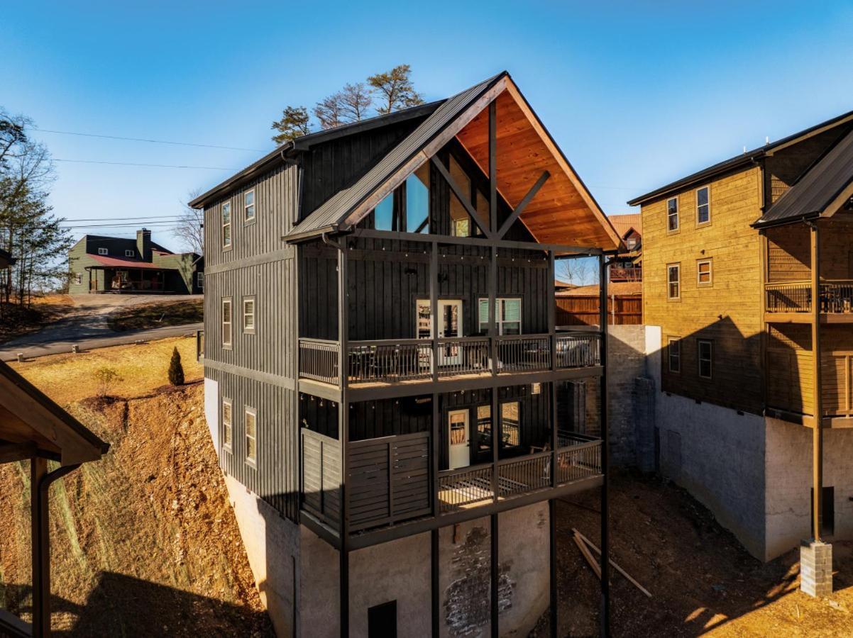 Private Indoor Pool Cabin W/ Game Room & Hot Tub! Pigeon Forge Buitenkant foto