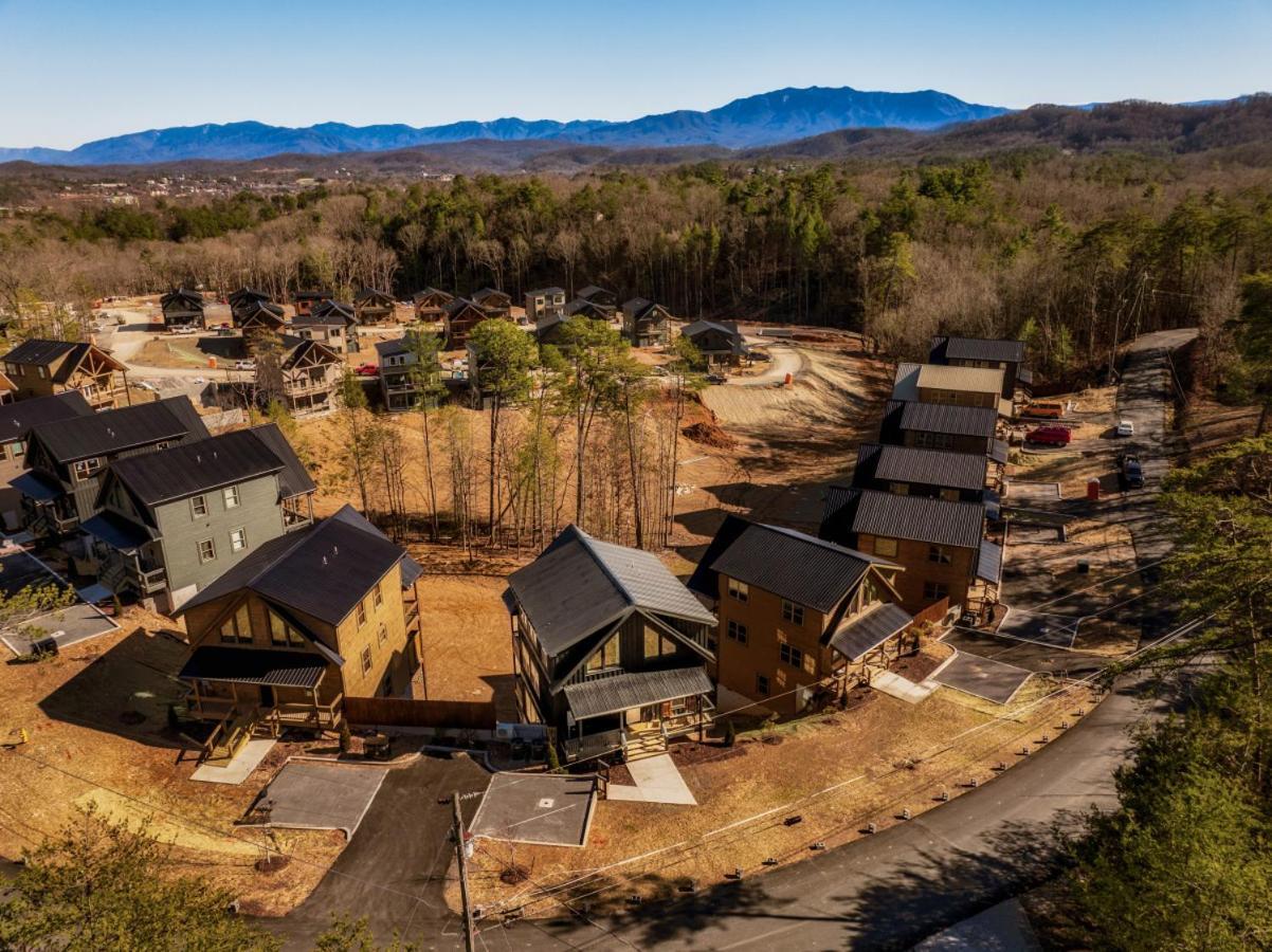 Private Indoor Pool Cabin W/ Game Room & Hot Tub! Pigeon Forge Buitenkant foto